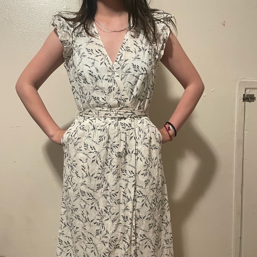 Beautiful Long Dress With Pockets